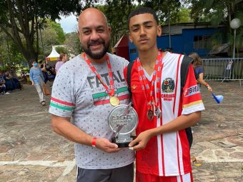 Voleibol de Caieiras faz bonito nos campeonatos