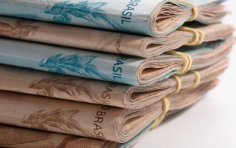 Governo criará programa para atender endividados