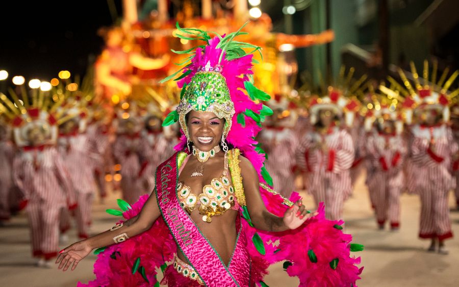 Carnaval é uma festa tradicional que todo mundo ama. (Foto: reprodução)
