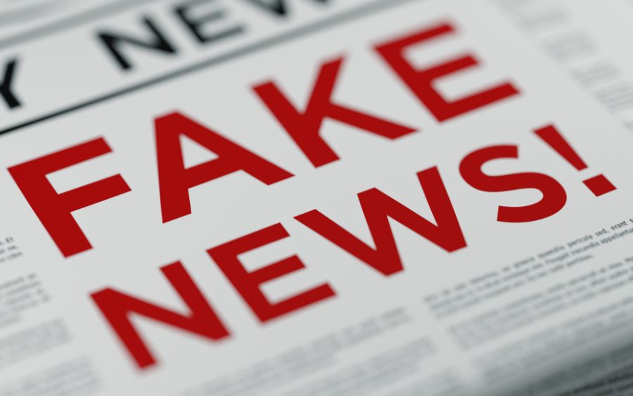 O Projeto de Lei das Fake News visa criar a Lei Brasileira de Liberdade, Responsabilidade e Transparência na Internet, que exigirá das plataformas a divulgação de relatórios de transparência sobre a moderação de conteúdos falsos e discursos de ódio. (Fotos e ilustrações: reprodução de acervo)