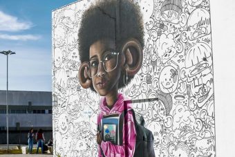 Sipros, artista de Itapevi, demonstra que a educação é o caminho para o futuro na ETEC Itapevi