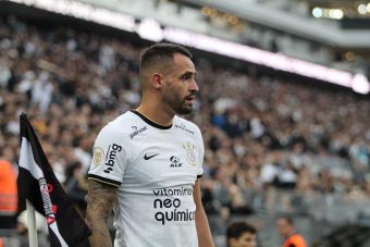 Corinthians confirma lesão de Renato Augusto na panturrilha esquerda