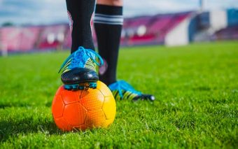 Chuteira para Todas: doação vale entrada gratuita no Museu do Futebol em SP