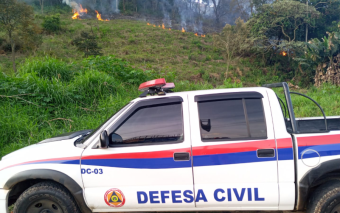 Caieiras: Fogo traz medo e prejuízos no bairro Vera Tereza