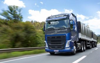 10 Caminhões Pesados Mais Vendidos no Brasil Custam Mais que Carros Esportivos de Luxo