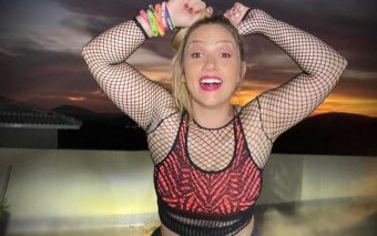 Você quer dançar, mas tem vergonha? Chama a Bia Ludymila