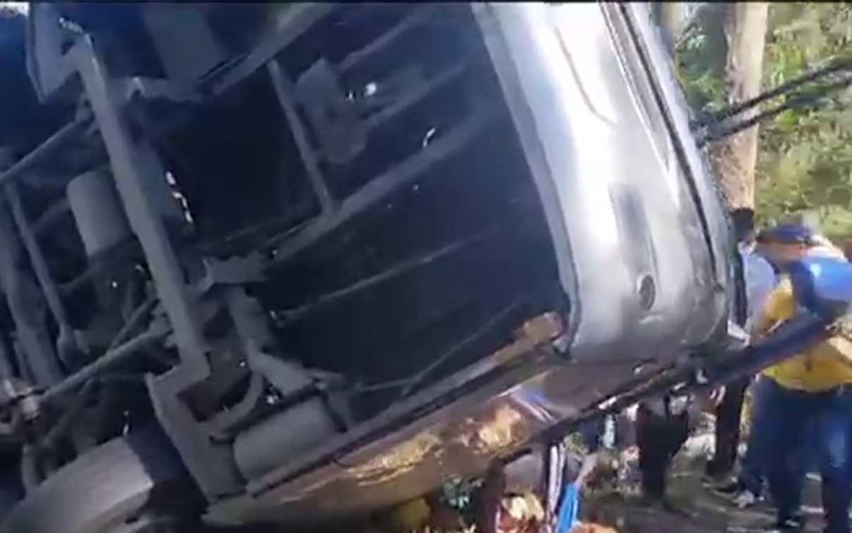 Acidente de Ônibus em São Paulo Deixa Pelo Menos 20 Feridos na Zona Sul