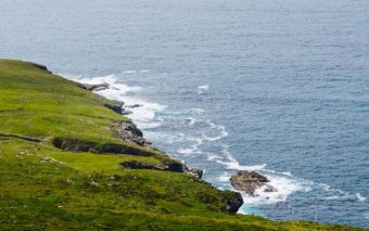 Verdade: Governo Paga Quase Meio Milhão de Reais Para Mudar Para Irlanda