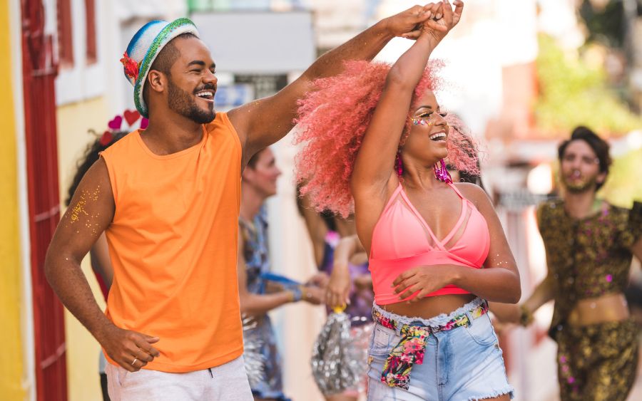 O ano que começa após o Carnaval é também o ano das eleições municipais, uma oportunidade crucial para escolher líderes comprometidos com o desenvolvimento local.(Foto: banco de imagens)