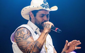 Cantor Sertanejo João Carreiro Falece aos 41 Anos Durante Procedimento Cirúrgico