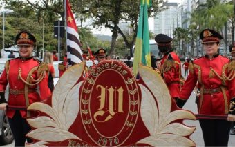 Dentistas do Bem na Fanfarra Marcial Walther Weiszflog