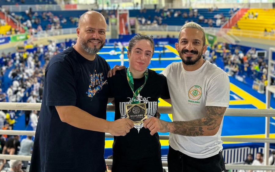 Yasmin Nayara Conquista o Bronze no Campeonato Brasileiro de Jiu-Jitsu