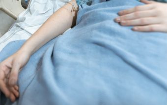 Mulher Morre em Caieiras Após 20 Dias de Espera por Diagnóstico e Tratamento