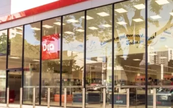 Quem comprou a rede de supermercados Dia? Grupo vendeu 100% do capital no Brasil