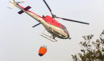Maior operação aérea da história de São Paulo combate incêndios com 14 aeronaves simultâneas