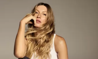 Aos 44 anos, Gisele Bündchen está grávida de seu terceiro filho