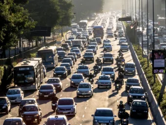 Governo de SP isenta IPVA de veículos menos poluentes