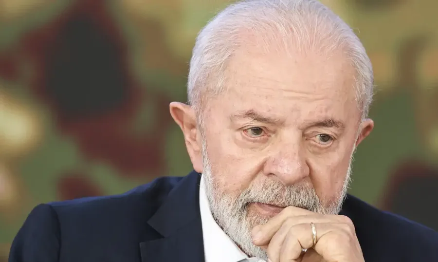 Datafolha: aprovação de Lula cai para 24% e atinge pior nível de seus mandatos