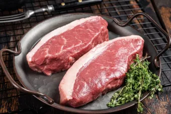 Preço da carne pode explodir no Brasil após tarifaço de Trump travar exportações