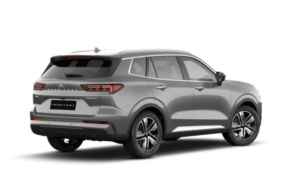 Mas o custo de manter o carro pode assustar. A importação da China encarece peças e há relatos de falhas eletrônicas e dificuldades em revisões especializadas.