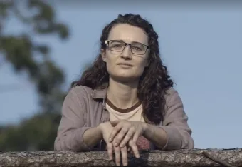 Morre Kelley Mack, atriz de ‘The Walking Dead’, aos 33 anos vítima de tumor cerebral raro e agressivo