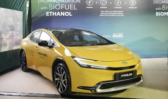 Toyota exibe no interior de SP o inédito Prius híbrido plug-in flex com etanol e recarga elétrica