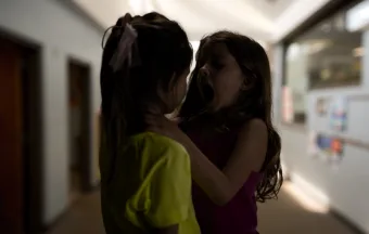 Advogado chama criança de 2 anos de “algoz contumaz” e é condenado por abuso judicial no DF