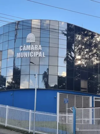 Câmara discute dívidas municipais e vagas nas ruas em Caieiras