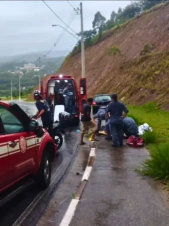 Parada cardiaca em idoso após queda de moto mobiliza resgate em Franco