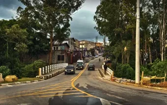 Cajamar reabre ponte Guaturinho em 55 horas, após esgoto romper e travar ligação Polvilho–Jordanésia