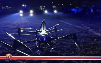 Drone leva imagem de Nossa Senhora Aparecida ao centro da arena e transforma abertura do Rodeio Nacional de Campo Bom