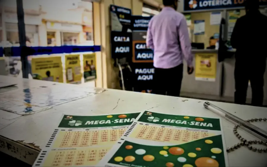 Idoso excluído de bolão da Mega-Sena garante R$ 160 mil na Justiça após prêmio de R$ 206 milhões