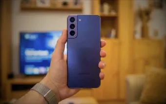 Viettel e Qualcomm anunciam smartphone com inteligência artificial avançada e colocam Vietnã no mapa da indústria global