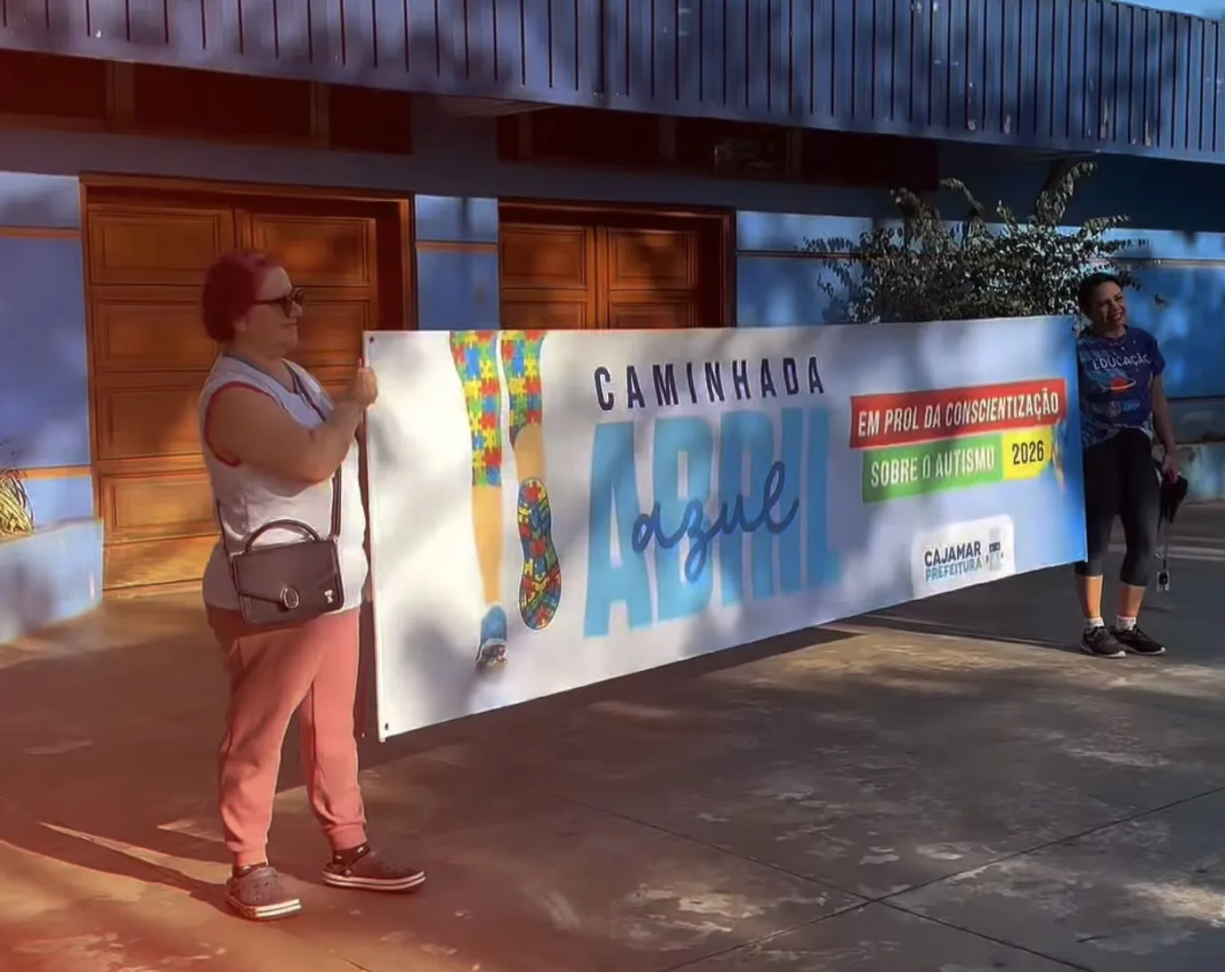 Caminhada Abril Azul mobiliza moradores em Cajamar e reforça debate sobre inclusão e autismo