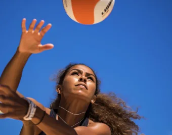 Futevôlei gratuito em Vargem Grande Paulista: projeto esportivo abre vagas e chama atenção por unir lazer e atividade física
