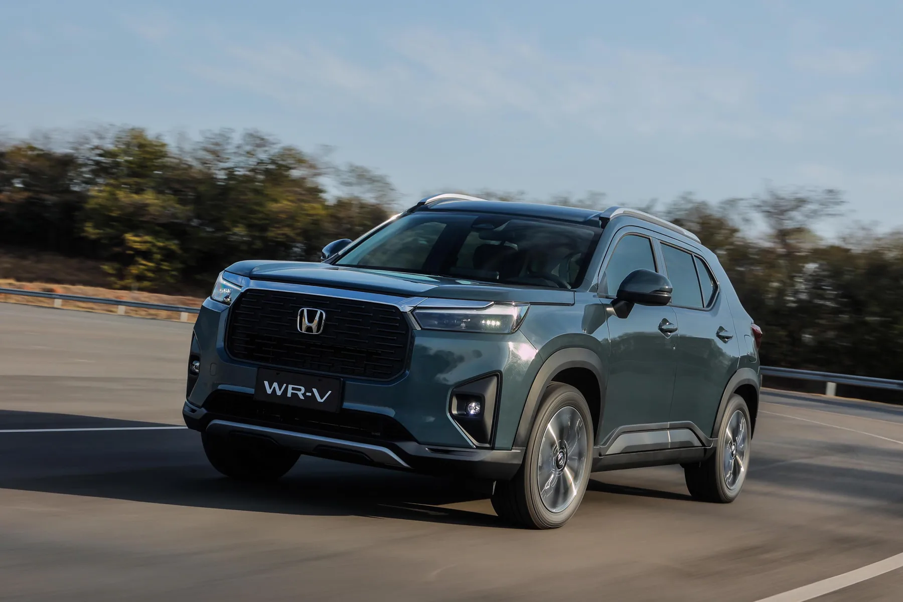 Honda WR-V tem redução de preço para público PcD em abril de 2026