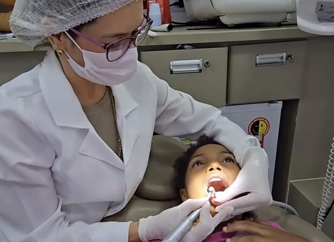 Programa Sorriso Feliz leva atendimento odontológico infantil para bairros de Osasco