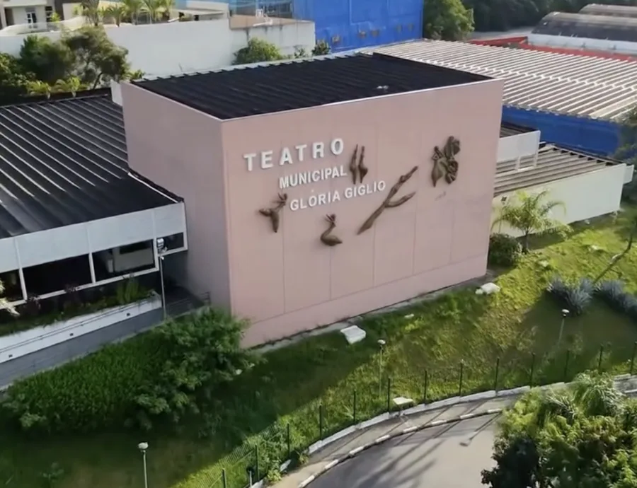 Osasco terá programação especial no Teatro Municipal em comemoração ao Dia Mundial da Dança no domingo 19/04/2026