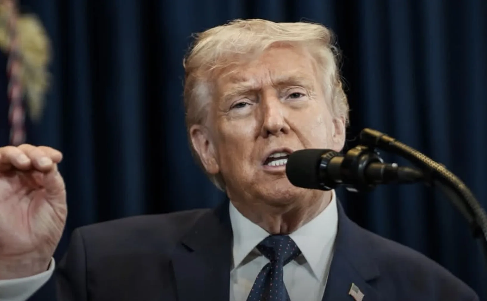 Trump: jantar do presidente dos EUA termina com sons de tiros e correria; entenda o que aconteceu