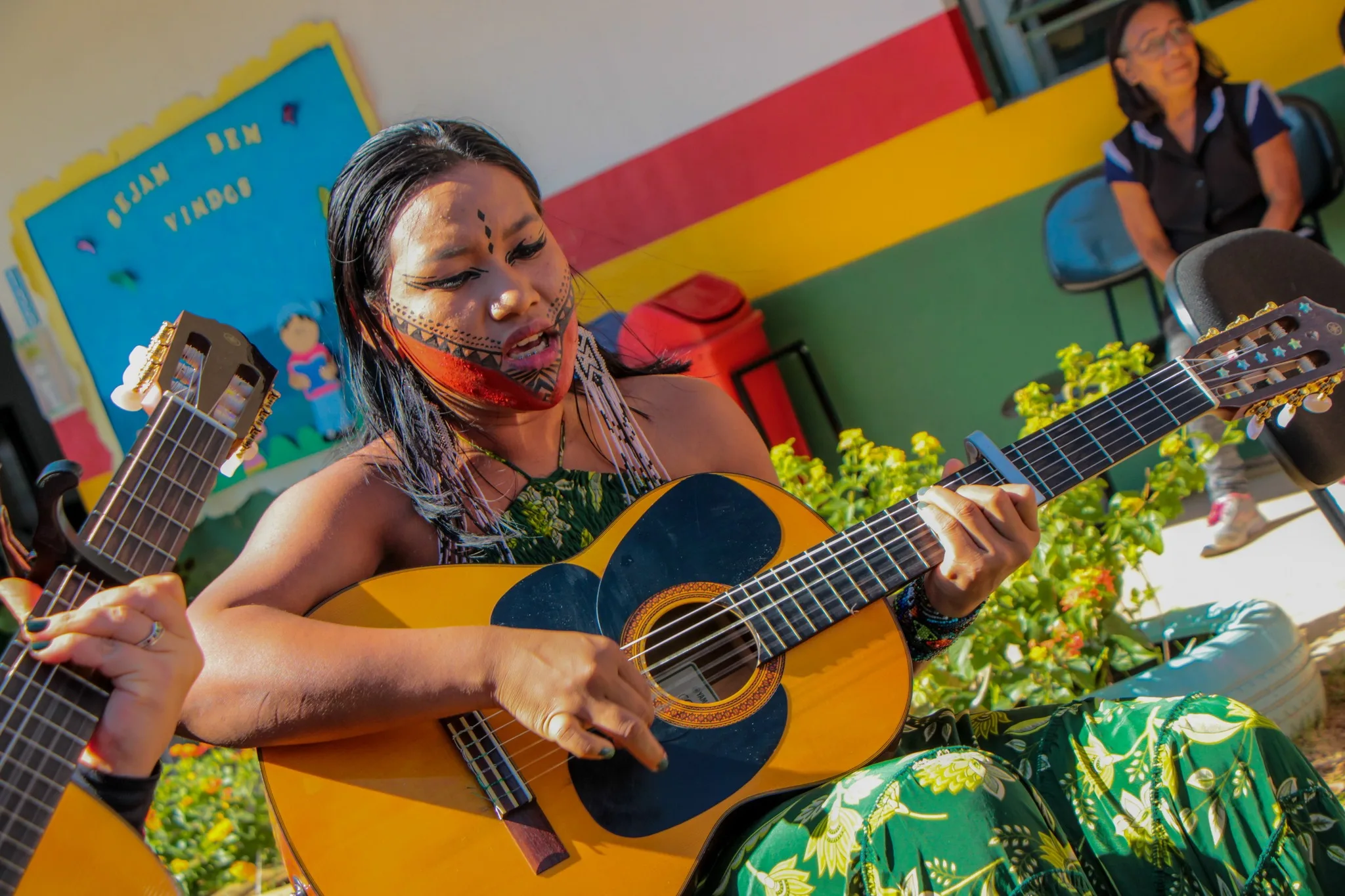Como a visita de indígenas Yawanawa transformou a rotina de uma escola em Pirapora do Bom Jesus e o que os alunos aprenderam