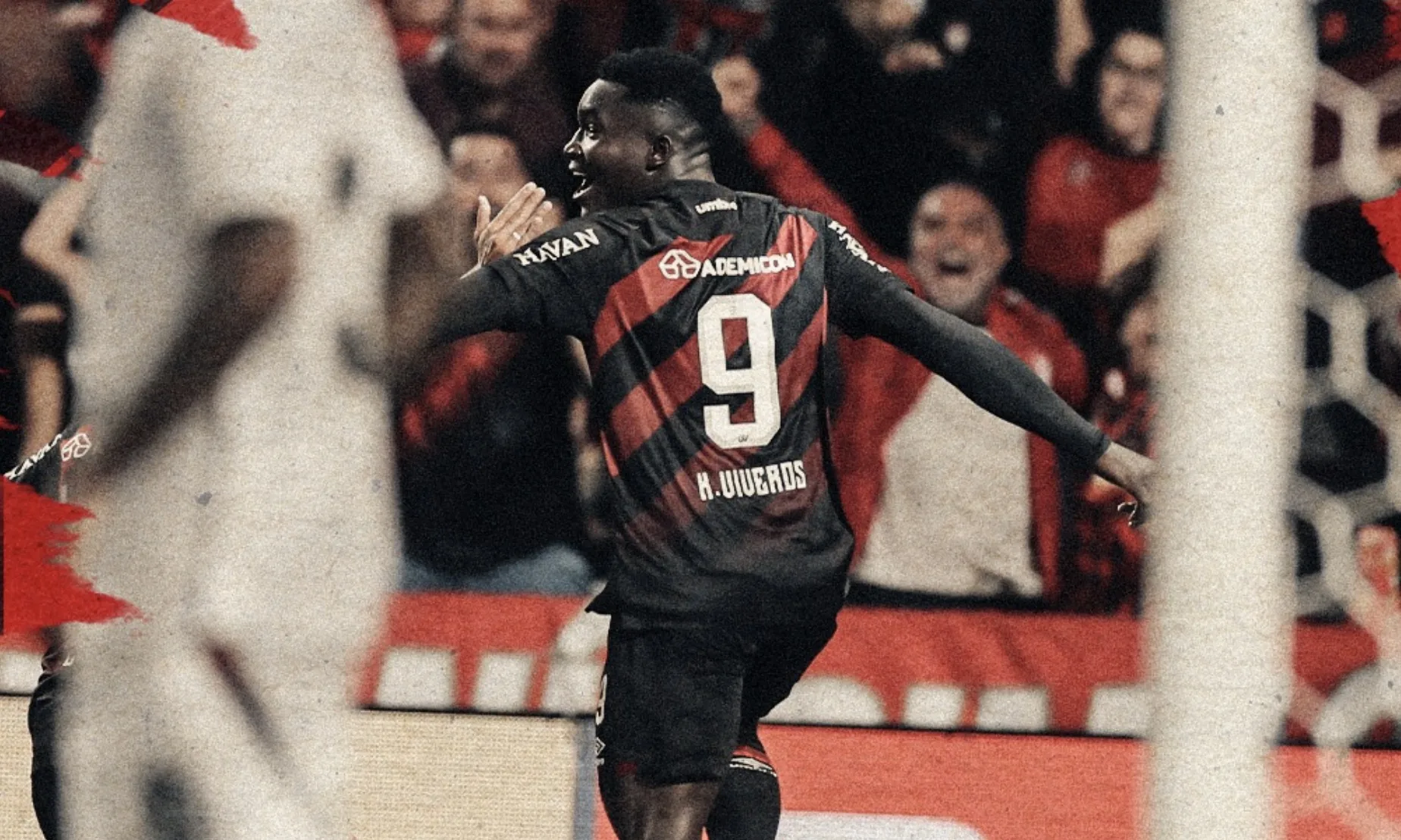 Athletico-PR x EC Vitória: virada relâmpago nos acréscimos muda o cenário do Brasileirão