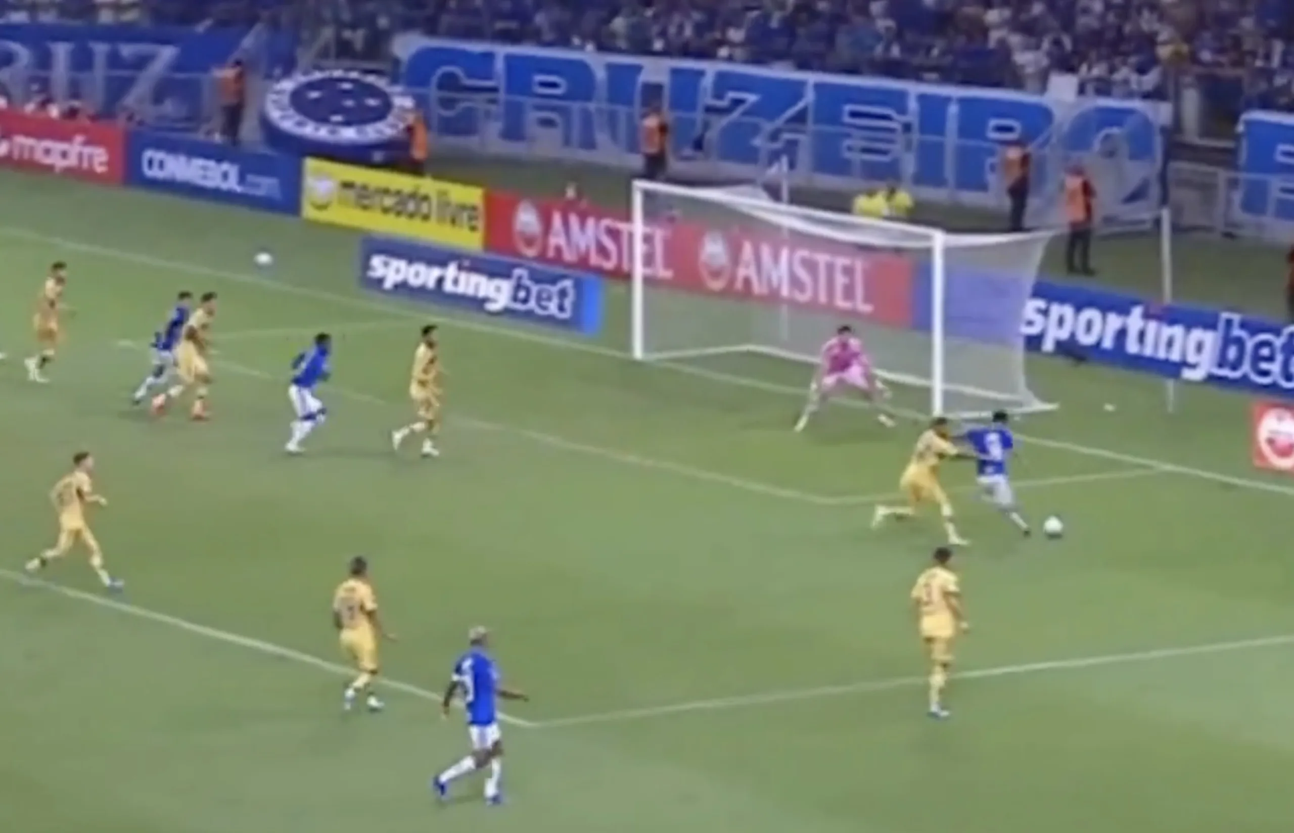 Cruzeiro x Boca Juniors 28/04/2026: Libertadores em tensão máxima; como o Cruzeiro venceu e por que o Boca reagiu com revolta no apito final