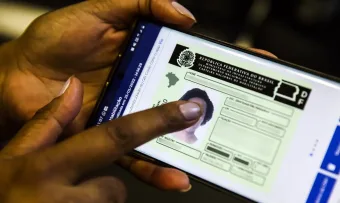 Como funciona a nova função da CNH Brasil que conecta alunos e instrutores por localização e o que muda no processo de habilitação