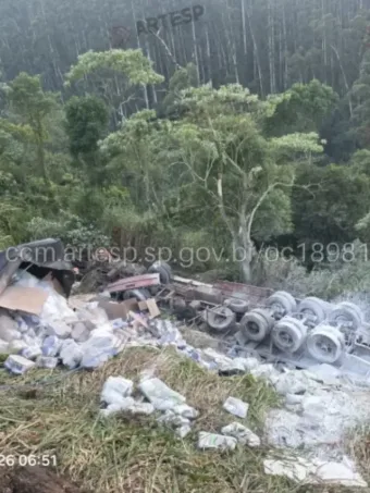 Acidente grave na Bandeirantes deixa um morto e ferido hoje 20/04/2026