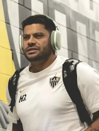 Jogador Hulk rescinde contrato com Atlético Mineiro
