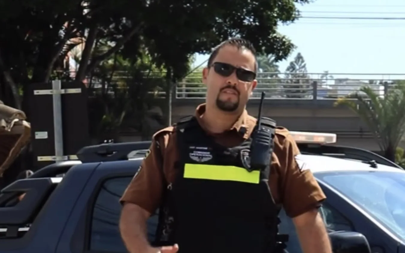 Ação em São Roque orienta motoristas e pedestres sobre uso correto da faixa