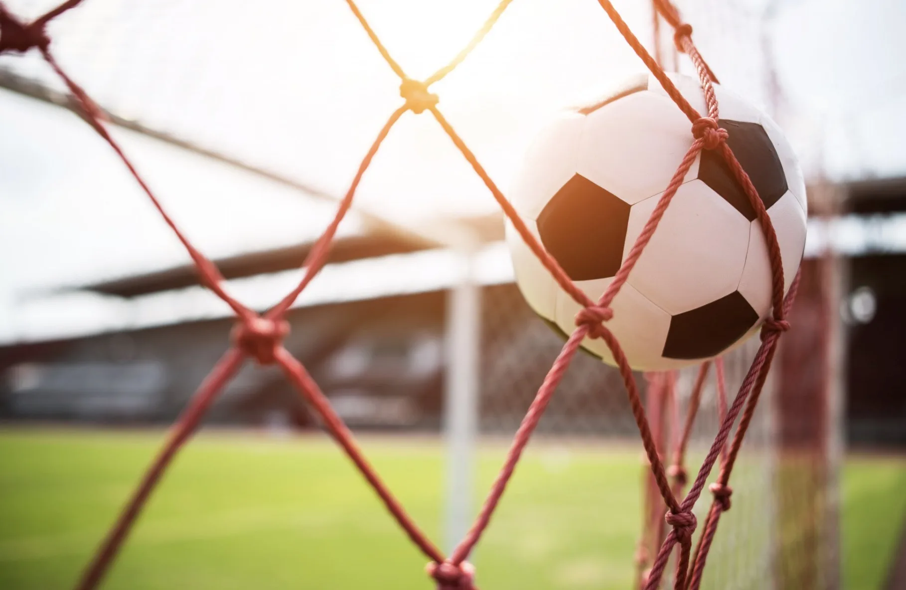 Jogos de hoje (24/04): agenda completa do futebol ao vivo com horários e onde assistir cada partida