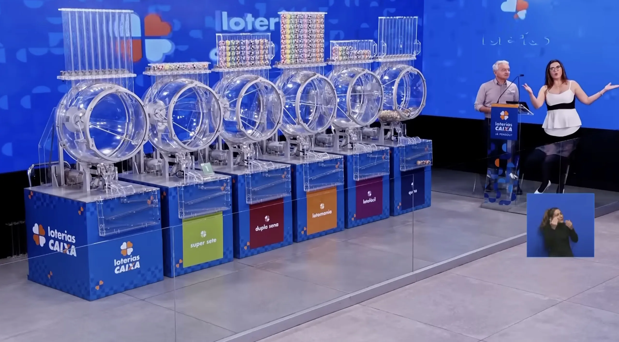 Resultado Loterias Caixa Lotofácil 3671, Lotomania 2917, Quina 7011, Dupla Sena 2950 e Super Sete 840; veja números sorteados 27/04/2026