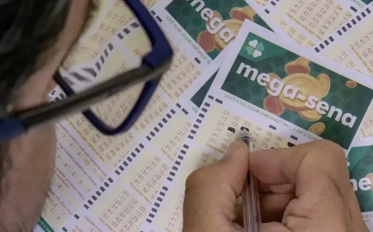Resultado da Mega-Sena 2999, números sorteados dia 23/04/2026 acumulou; Prêmio de R$ 100.000.000 daria para comprar frota de 1.369 Fiat Mobi Like 1.0 2026 0km