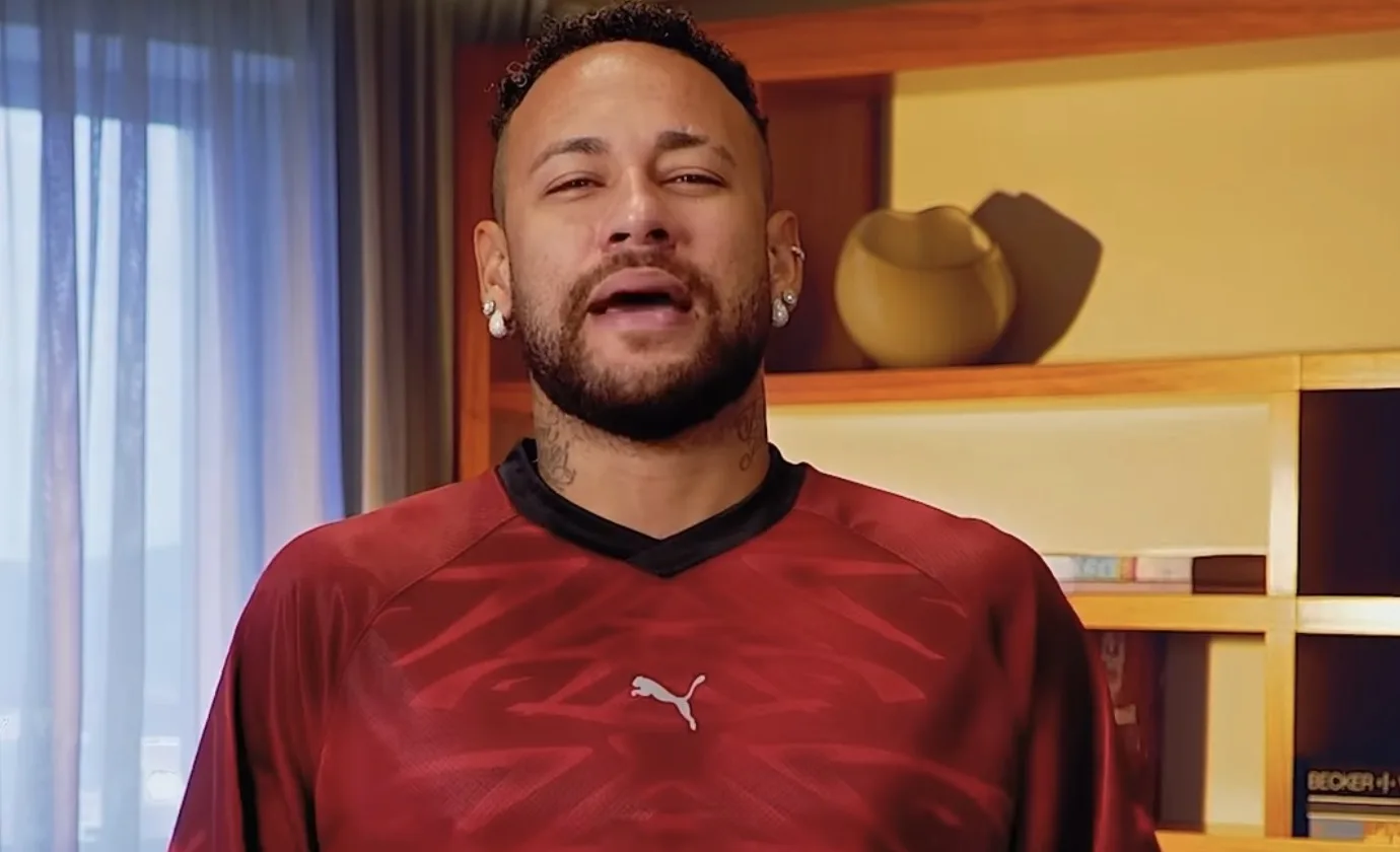 Panini revela por que Neymar sumiu do álbum da Copa 2026